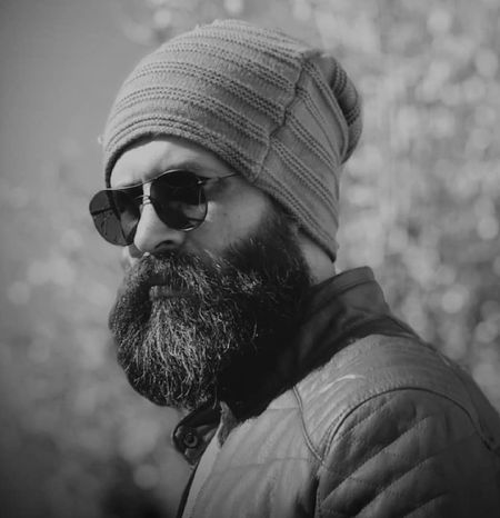 ایزدمهر تو اون بالاها